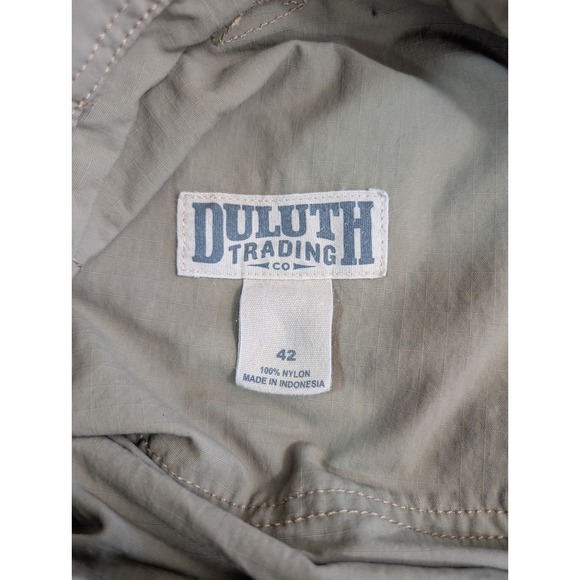DULUTH TRADING Mens Cargo Shorts Sz 42 Armachillo Cooling TAN Ripstop Work 11" - Picture 8 of 9